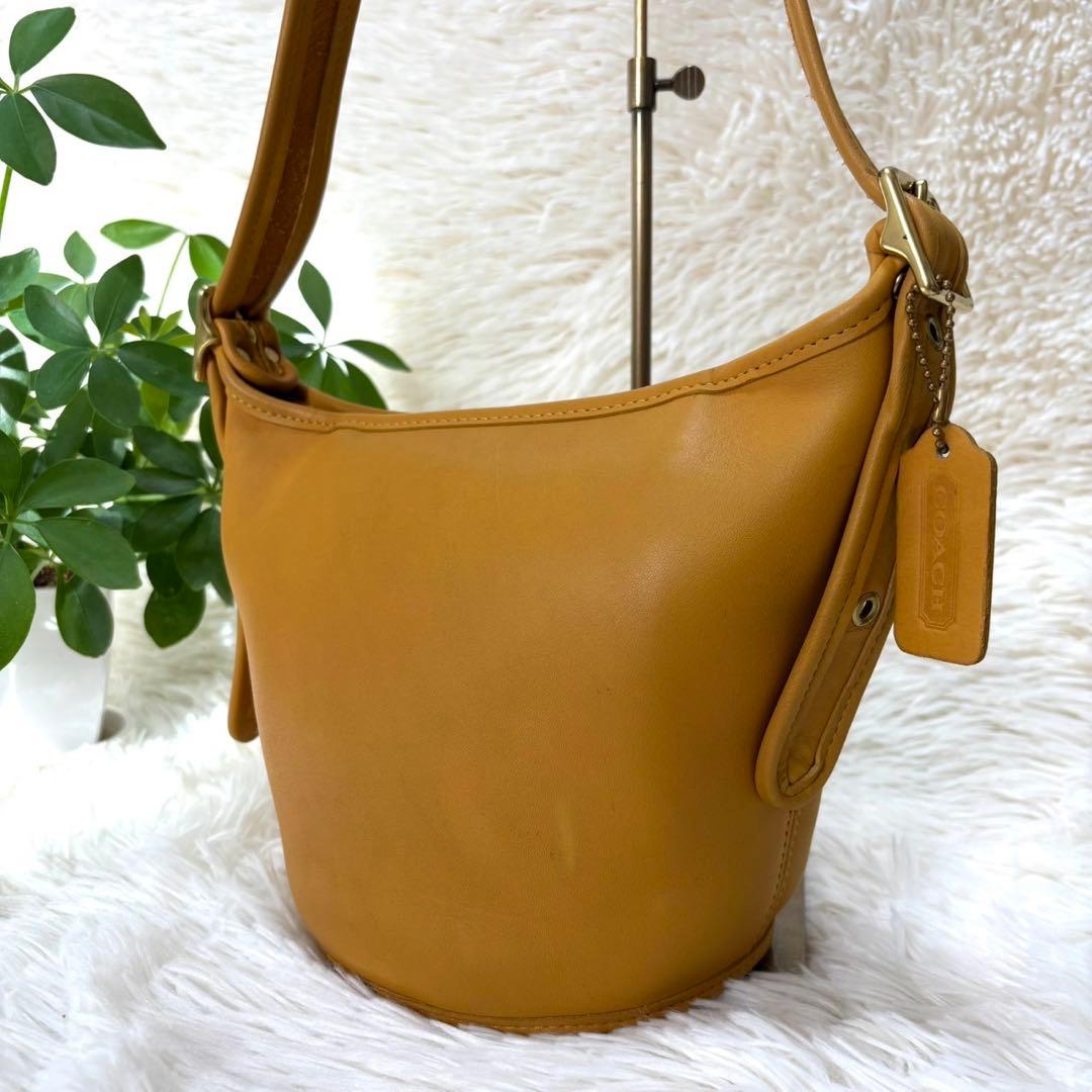 【美品】オールドコーチ　ショルダーバッグ　イエロー　レザー　9019　希少カラー