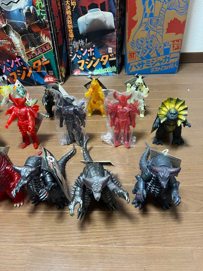 ウルトラマンシリーズ 怪獣　29体　未使用　バンダイ　一部レアだらけ