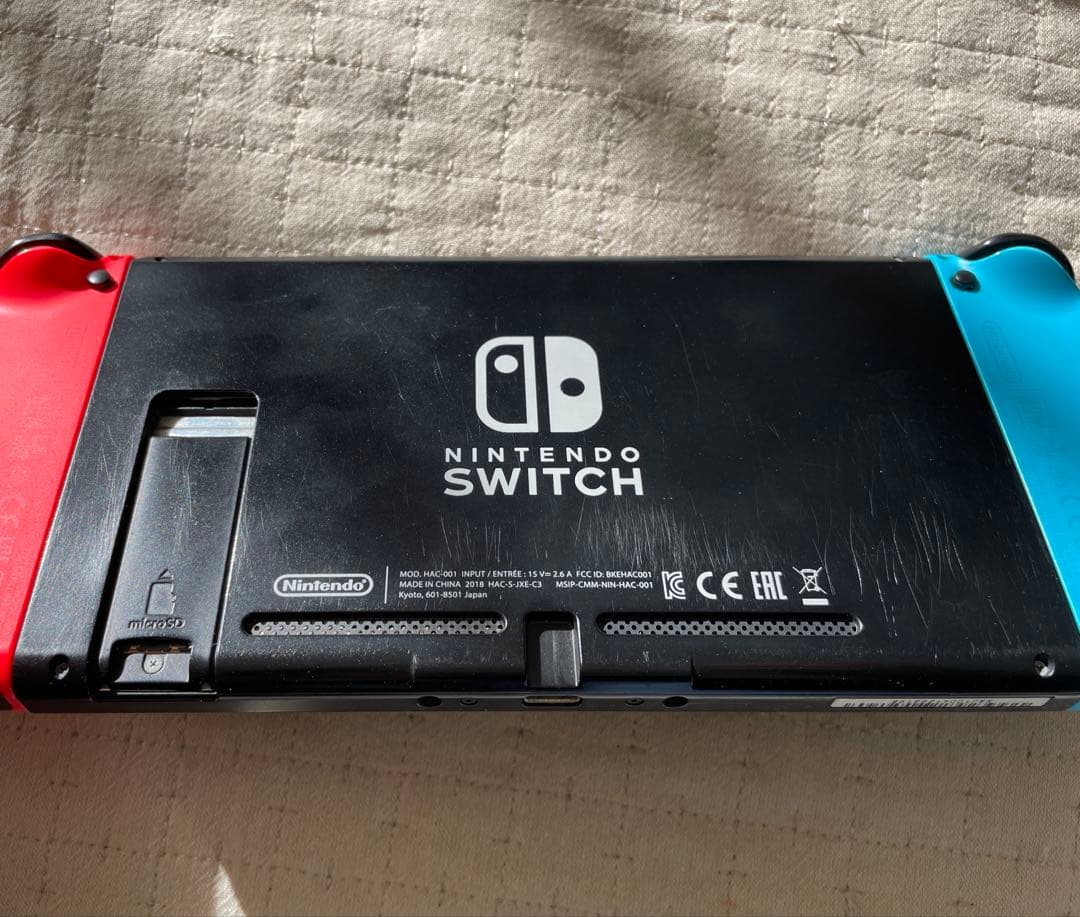 Nintendo Switch 本体 赤/青 Joy-Con 付属品