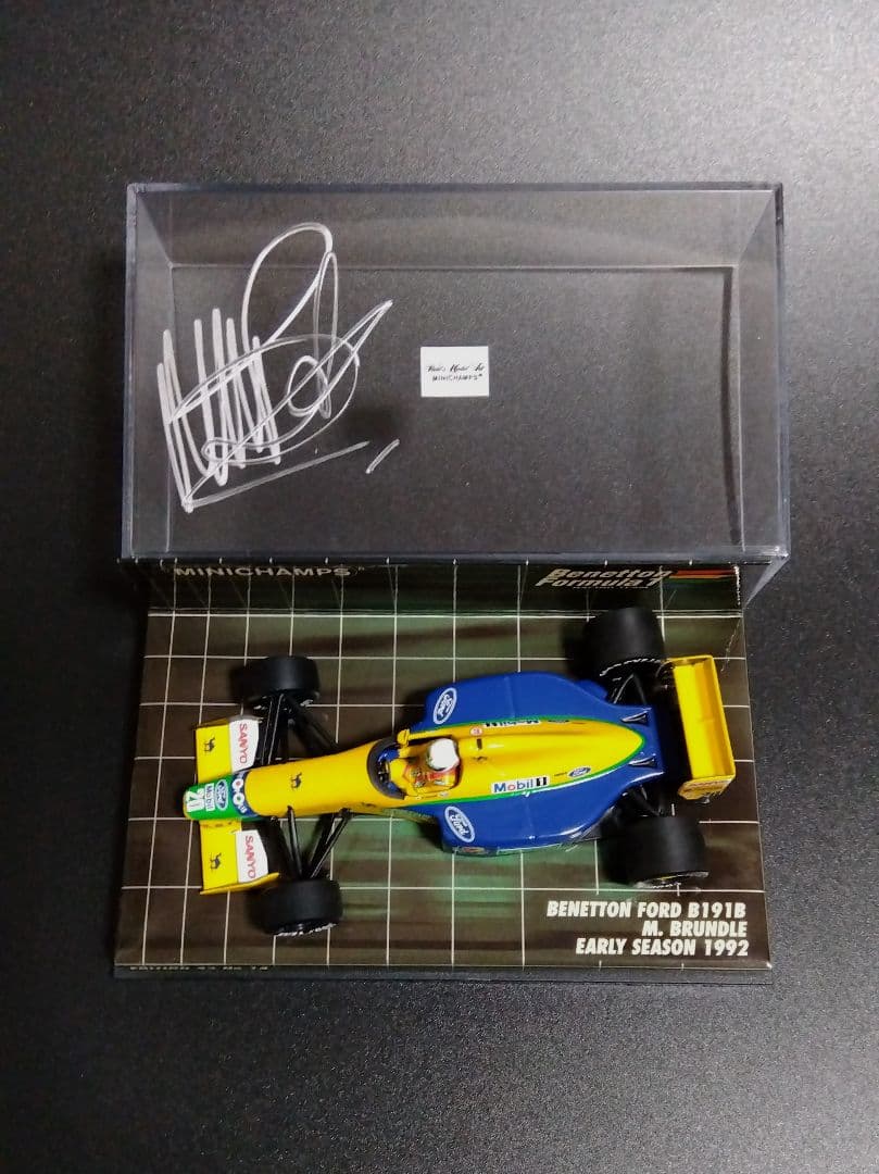 ミニチャンプス マーティン・ブランドル ベネトン1992 直筆サイン 1/43