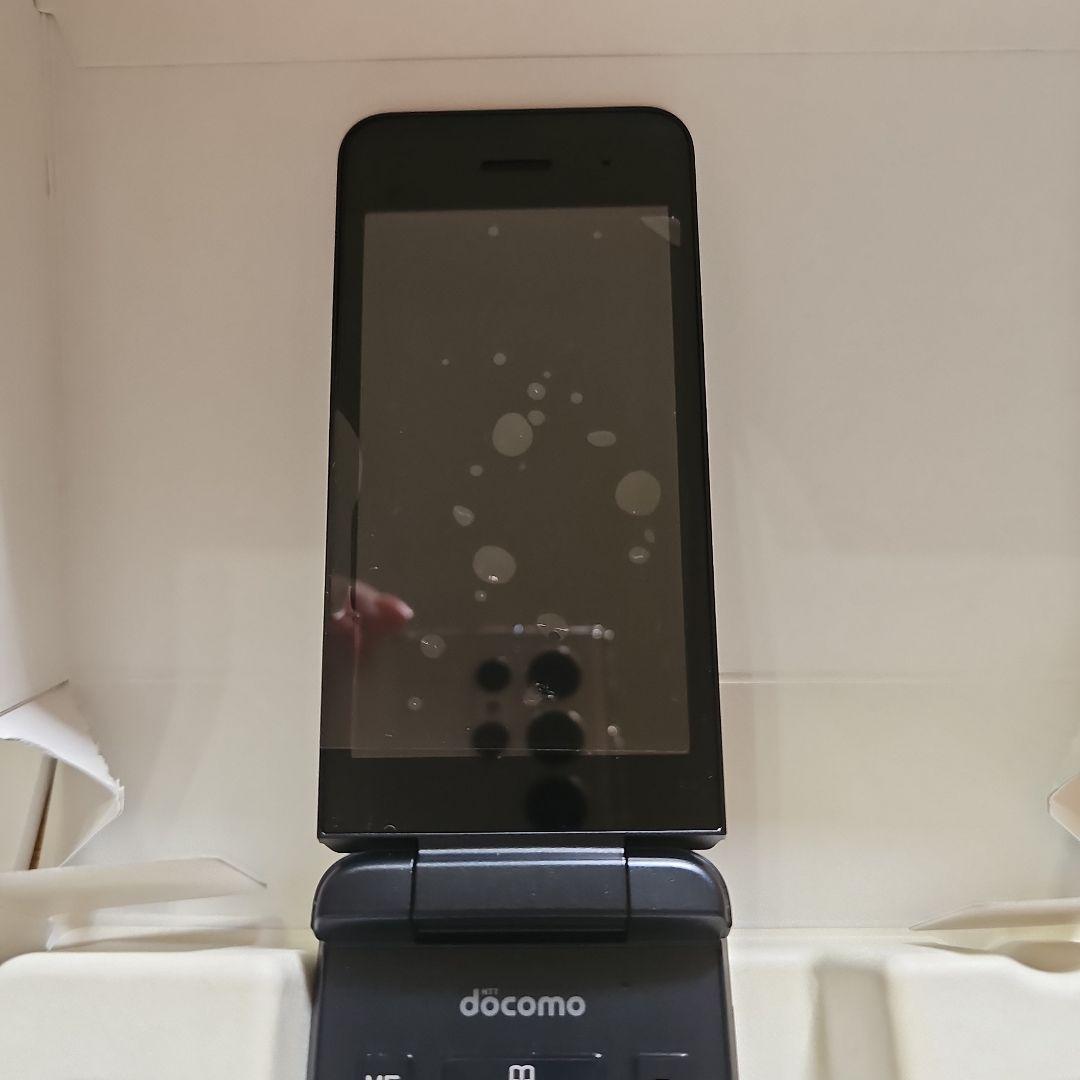 新品　未使用　docomo DIGNOケータイ KY-42C 携帯電話 ブラック