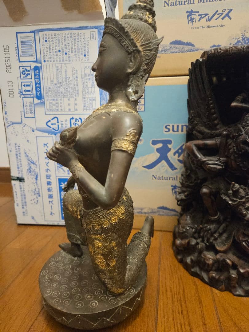 ラクシュミー 置物