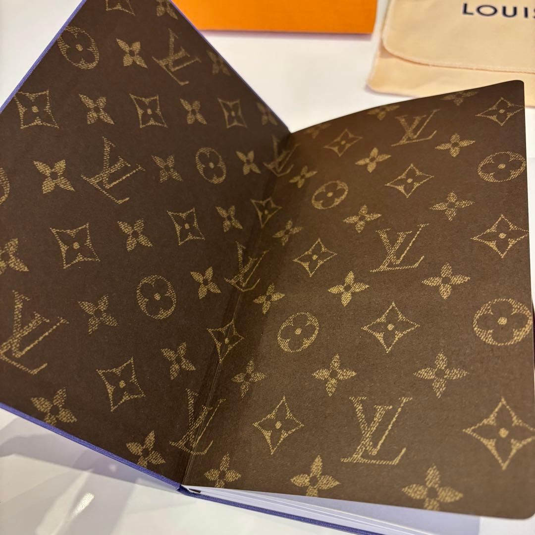 ルイ・ヴィトン 大阪中之島美術館開催限定！ノート・ステッカー・ショップ袋