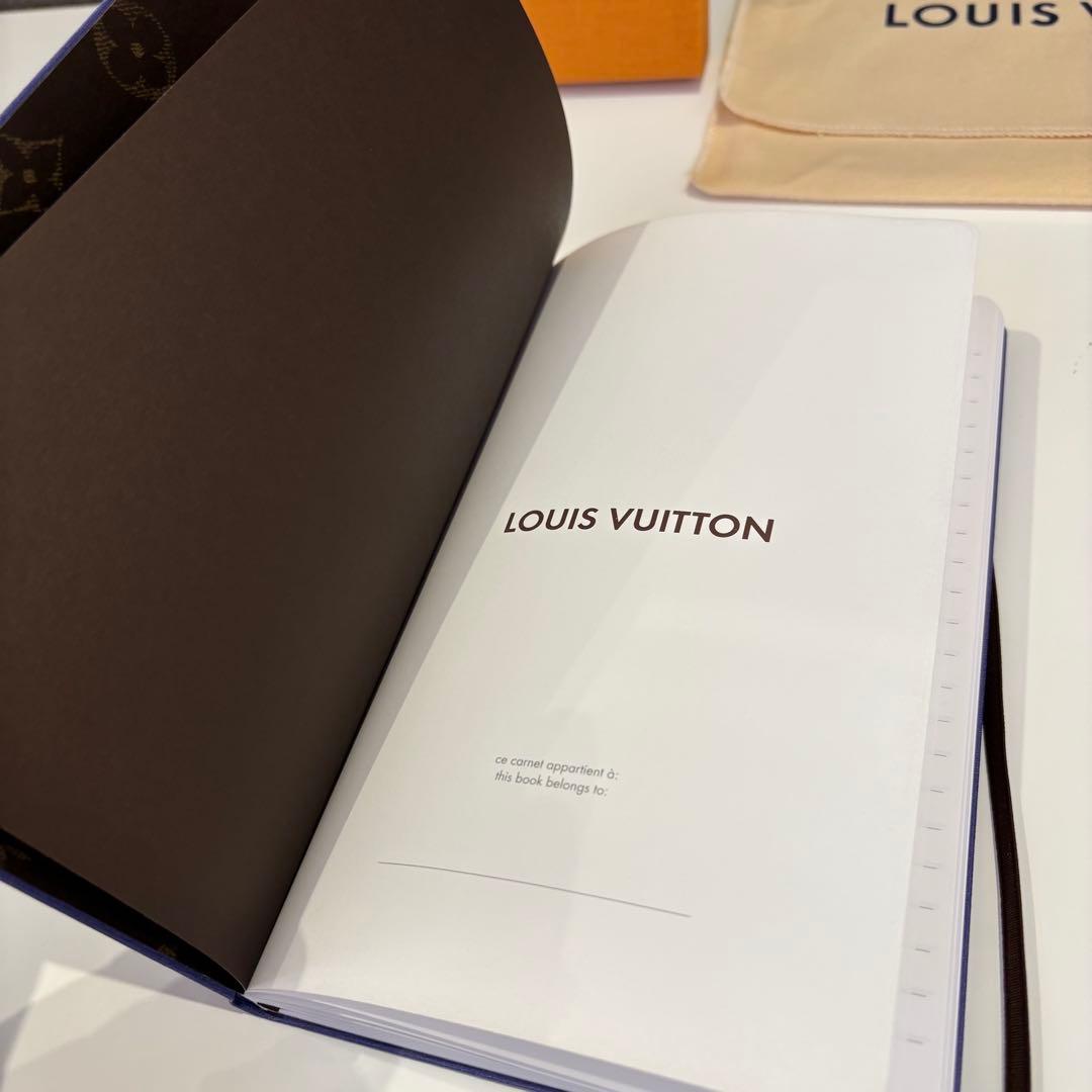 ルイ・ヴィトン 大阪中之島美術館開催限定！ノート・ステッカー・ショップ袋