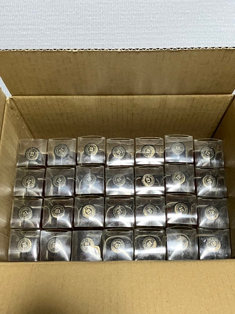 ジョニーウォーカー黒ラベル12年 ミニチュアボトル 28本 試供品