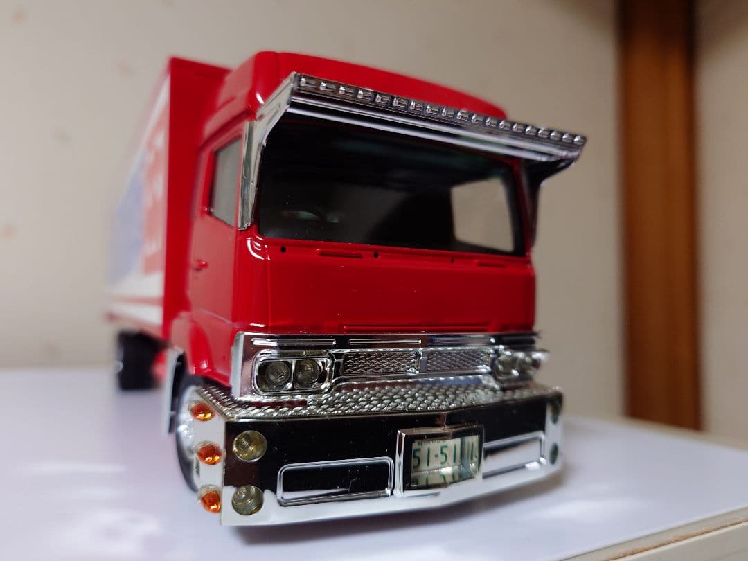 1/32 プラモデル 押田運送 角文観光 ミスターＸ 製作途中 デコトラの鷲