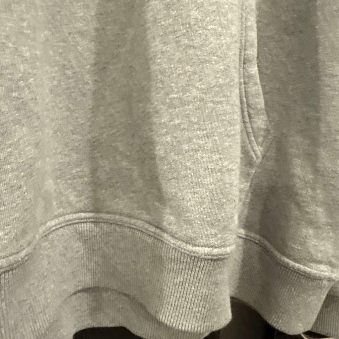 BURBERRY グレー パーカー ロゴ入り