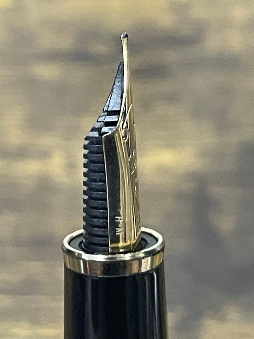 筆記確認＆洗浄済み　旧ニブ　ホワイトゴールド　21金　　セーラー　万年筆