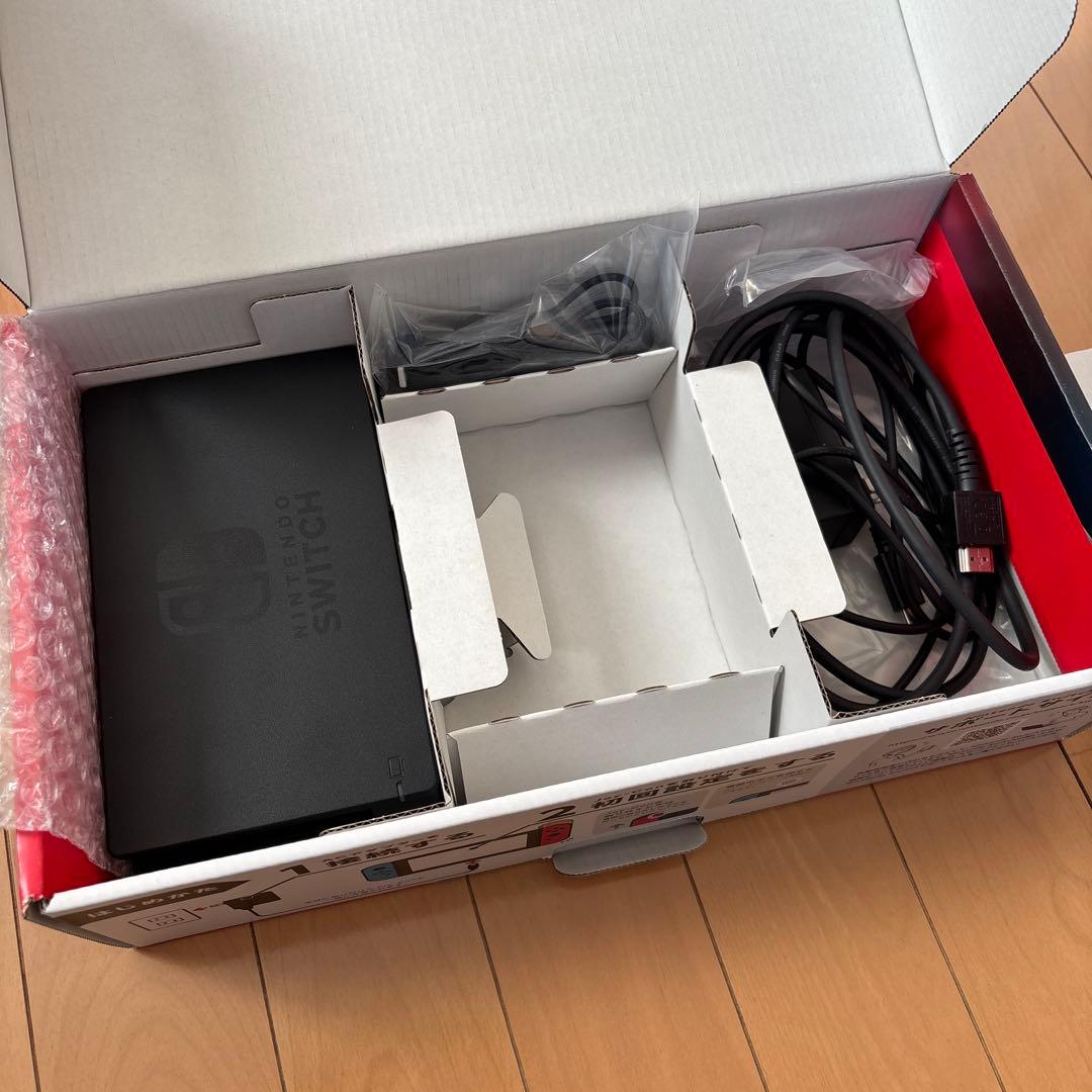 （乃木ちゃん様）Nintendo Switch ネオンブルー/ネオンレッド