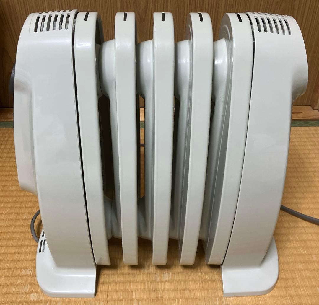 DeLonghi デロンギ　RHJ01A0505-DW 美品