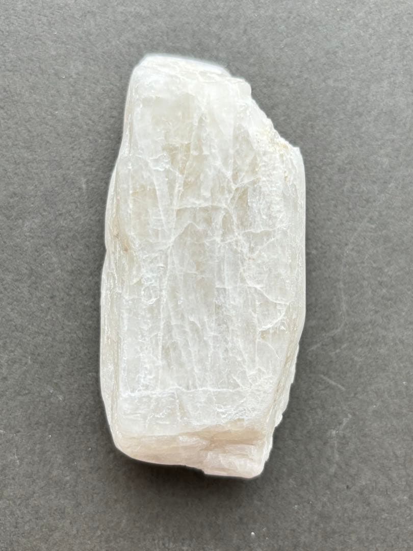 kazuyo◾️ロシア産ナトロライト原石