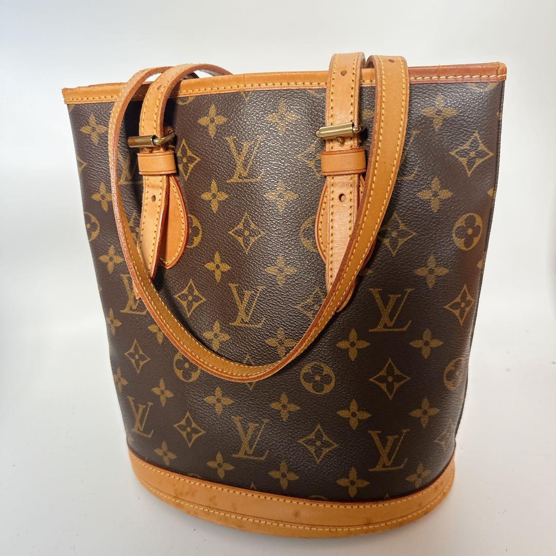 ルイヴィトン　バケット　AR1001