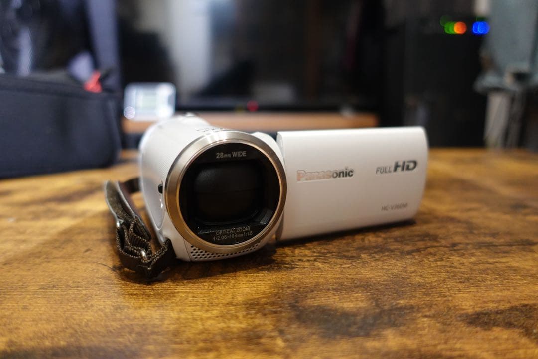 【美品・動作確認済】Panasonic ビデオカメラ HC-V360Mケース付き