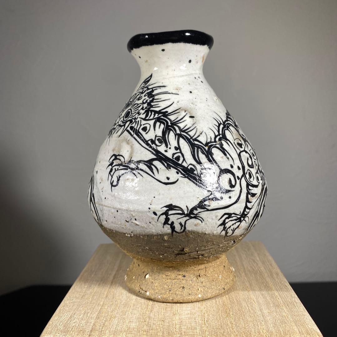 真作　池田省吾　粉引織部徳利　高さ約13センチ