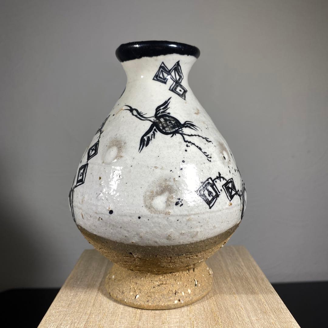 真作　池田省吾　粉引織部徳利　高さ約13センチ