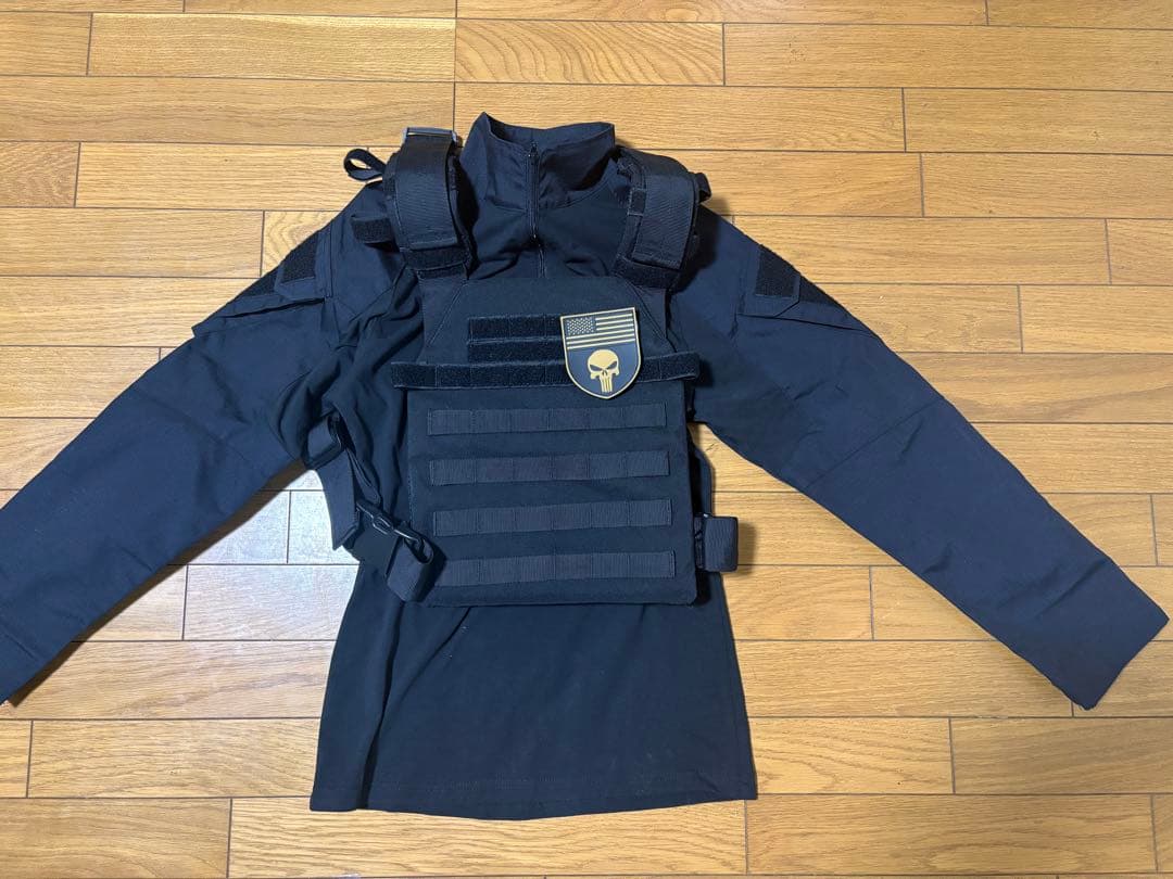 未使用品condorプレートキャリア ブラック➕タクティカルシャツ➕ワッペン