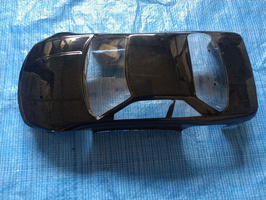 S13　シルビア　ボディのみ　1/10RC　電動ラジコン　穴あり　中古品