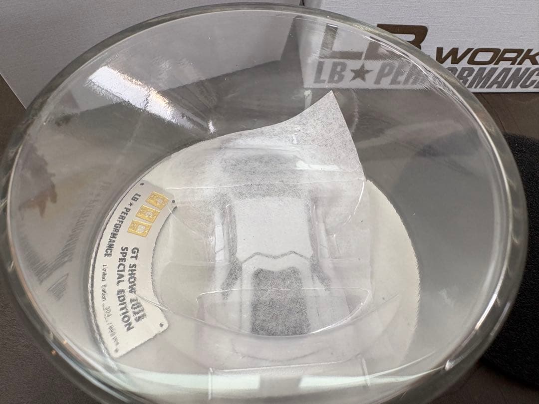 PGM 1/64 ランボルギーニ・アヴェンタドール Grigio Antares