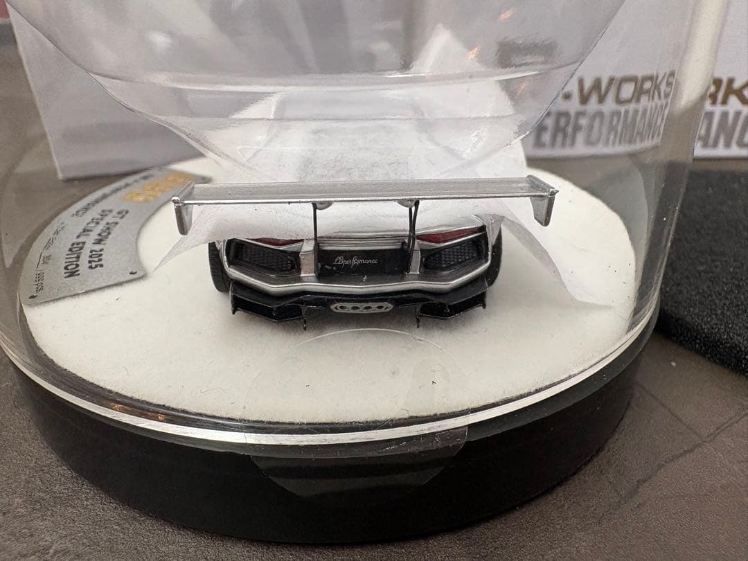 PGM 1/64 ランボルギーニ・アヴェンタドール Grigio Antares