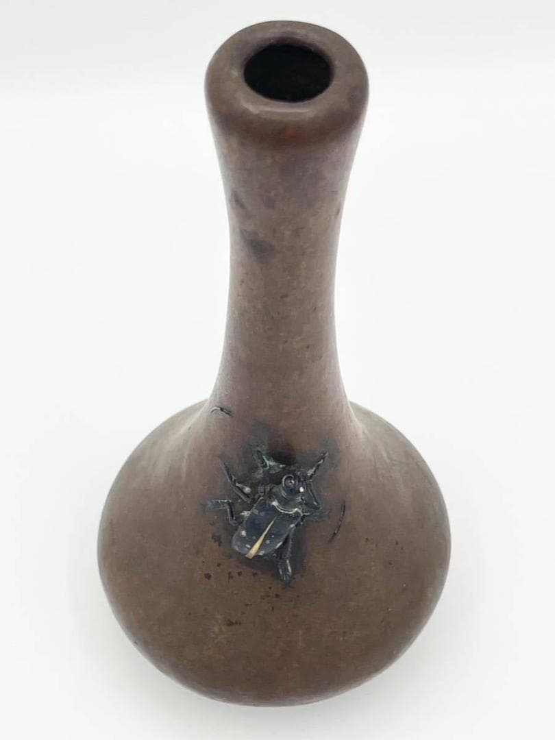 亀文堂 花瓶 胡麻斑天牛 金色 刻印 宣徳銅 象嵌 虫盛上 一輪