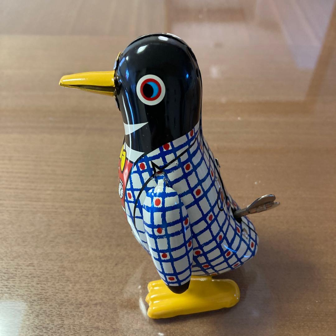 ブリキのオモチャ　ペンギン