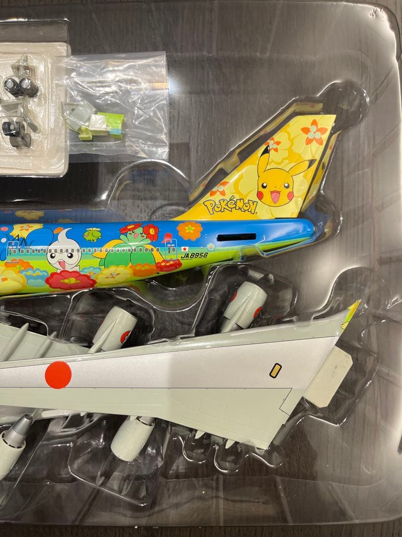 ANA Boeing 747-400 ポケモンモデル 1:200