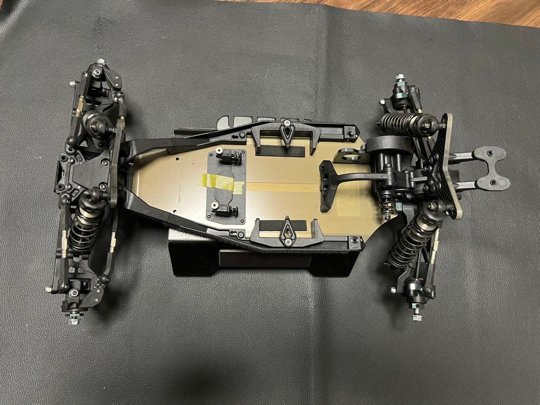 無限　MSB1 予備パーツ新品ボディー、主要オプション付き、検アソシ　ヨコモ