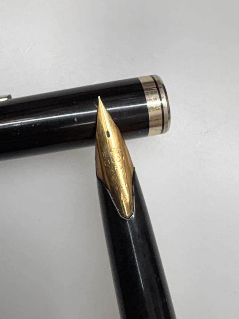 Elite ブラック 万年筆・パイロット・k18・中古品