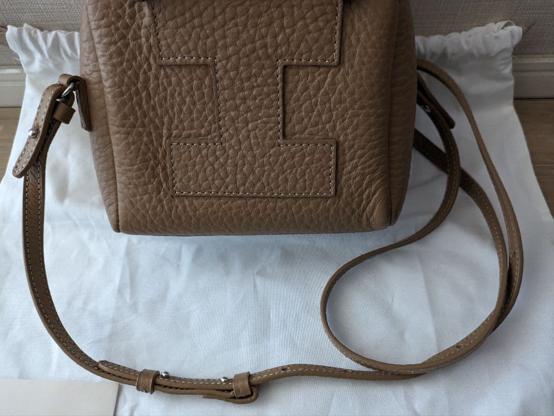 IACUCCI 　クーポラ　キャメル