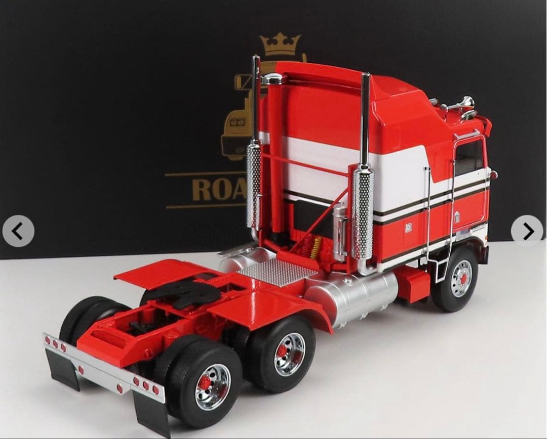 1/18 ケンワース エアロダイン K100 トラクター&トレーラー セット