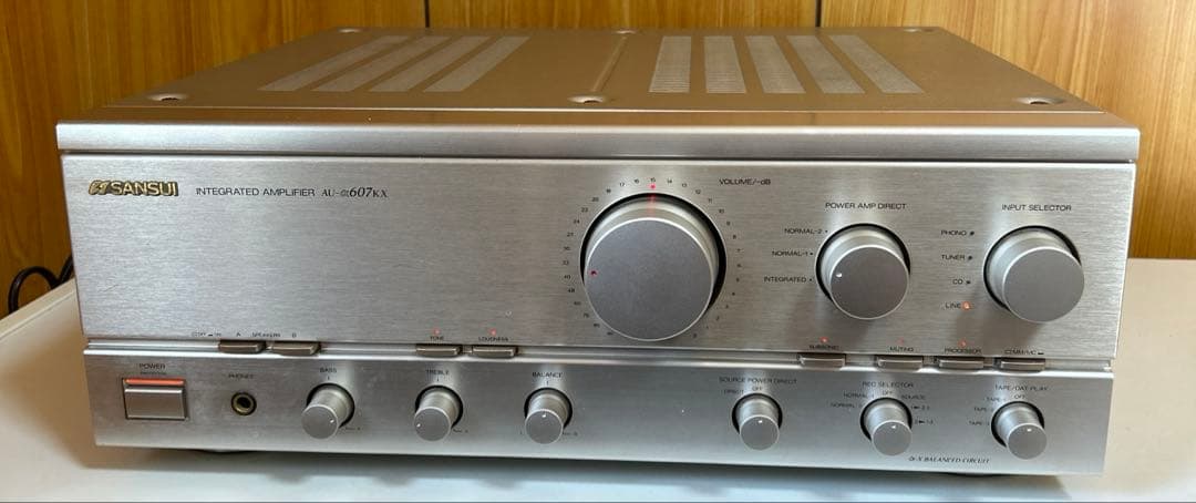 SANSUI AU-α607KX インテグレーテッドアンプ