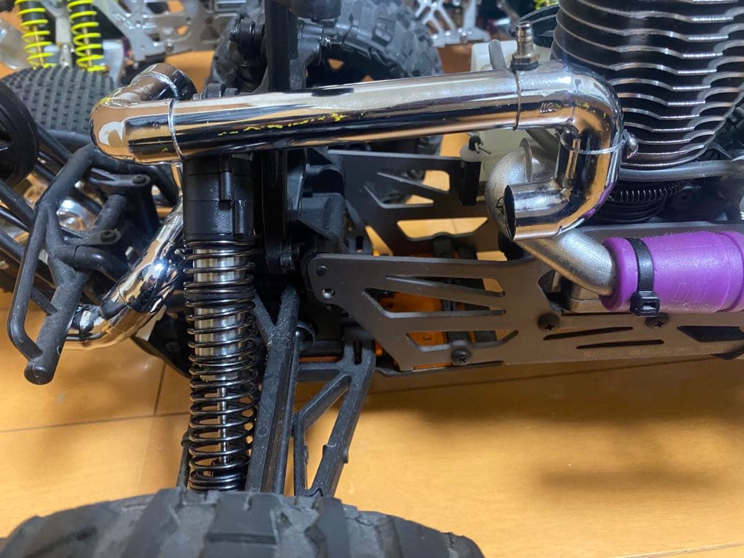 HPI サベージ　バーンバーナー製デュアルマフラー