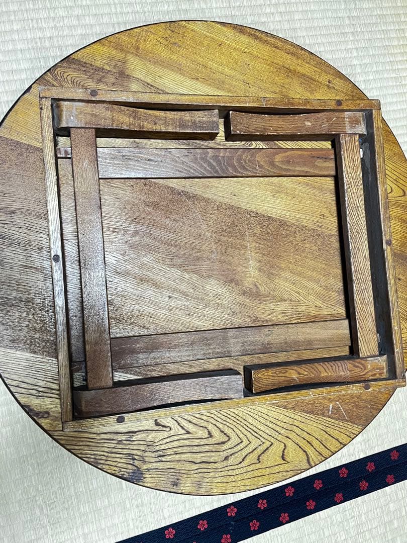 レトロ！円形木製座卓 ダークブラウン　61年前のものです！値下げ！アンティーク！