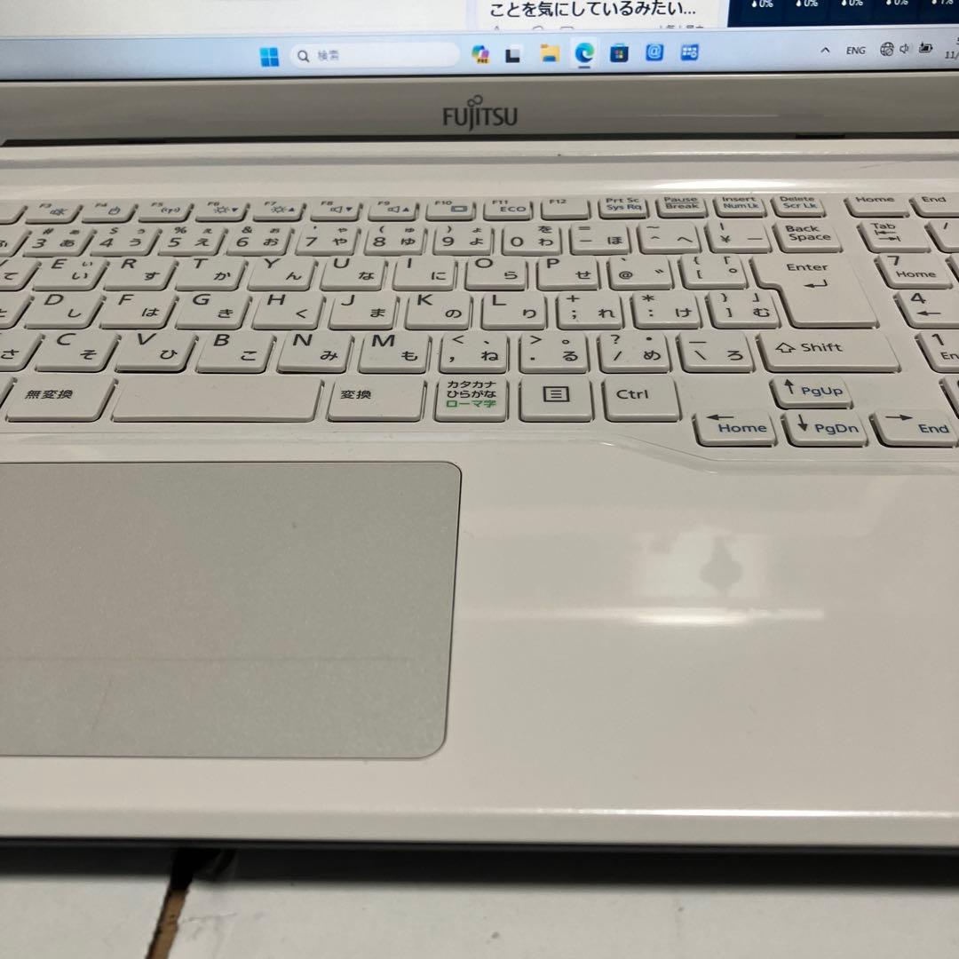 FUJITSULIFE BOOK Windows11 core i7美品