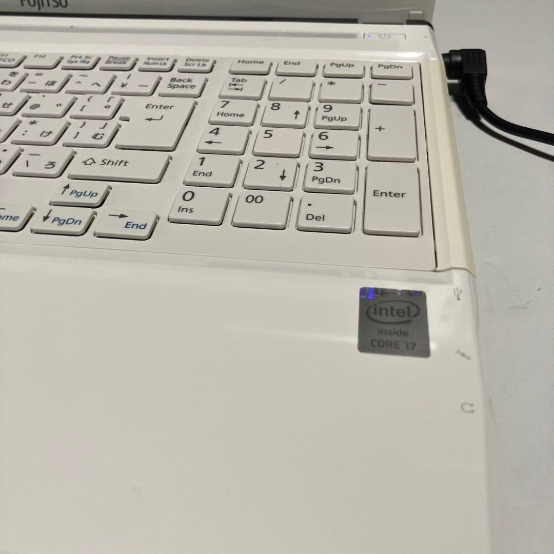 FUJITSULIFE BOOK Windows11 core i7美品