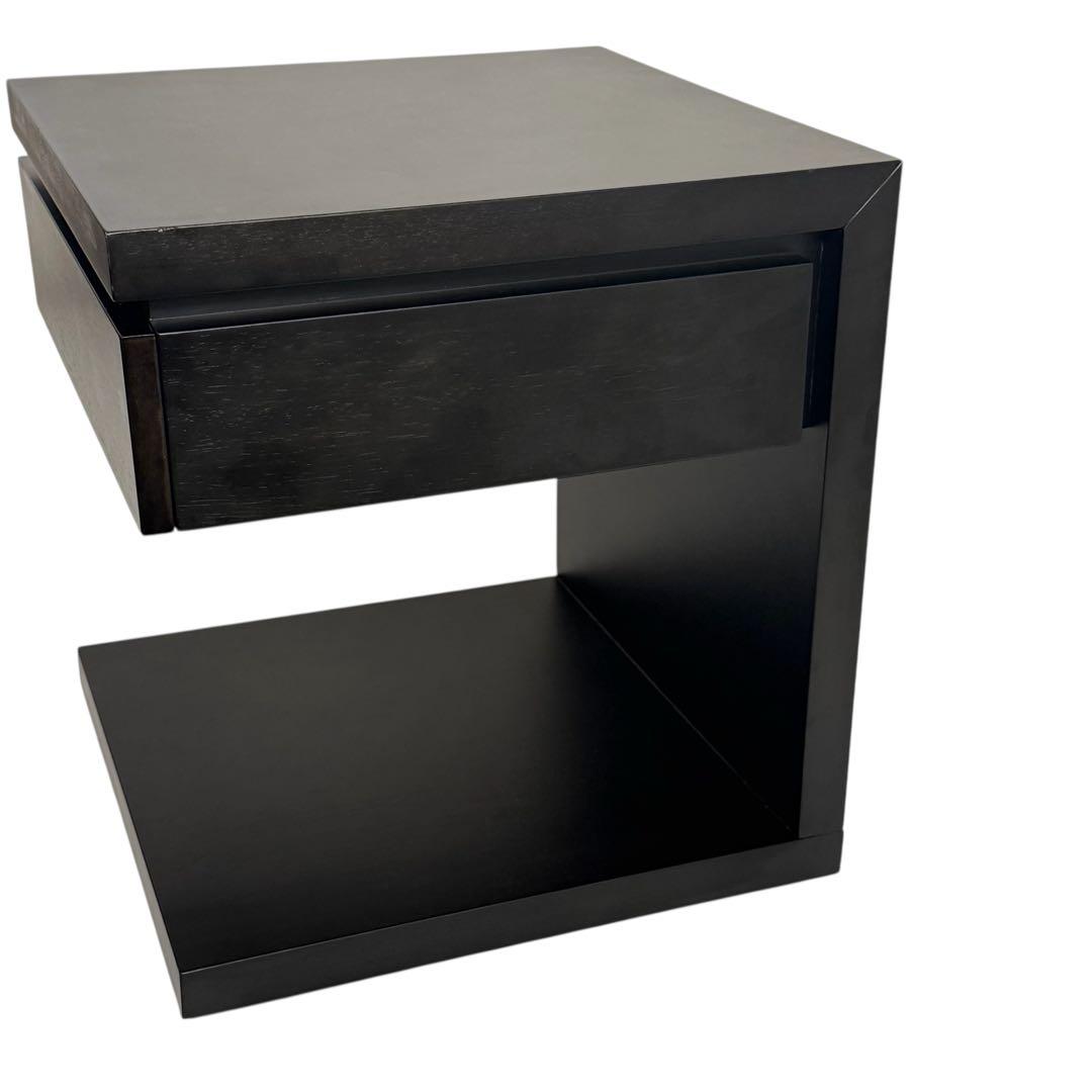 HR846 CASSINA IXC カッシーナ イクスシー　ベッドサイドテーブル