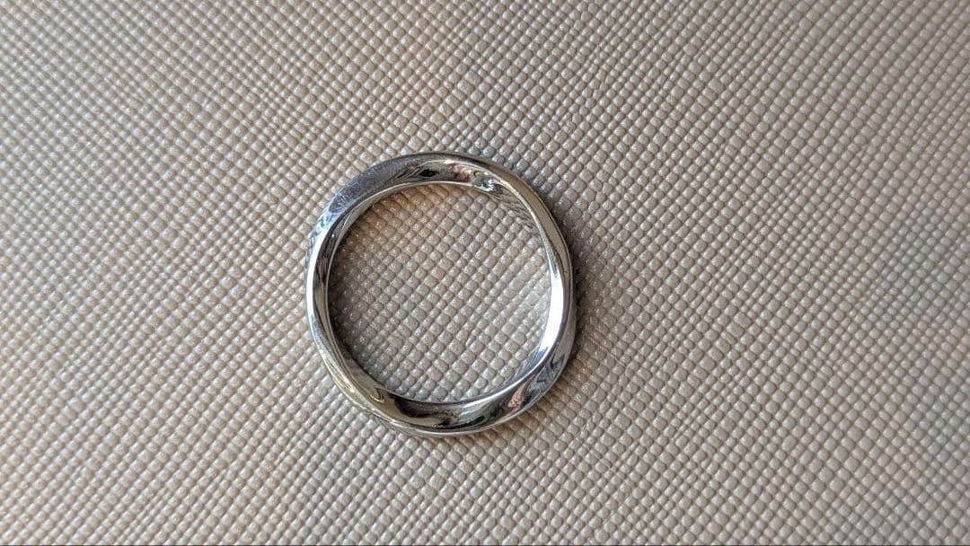 シルバー ツイストバンドリング　CELINE