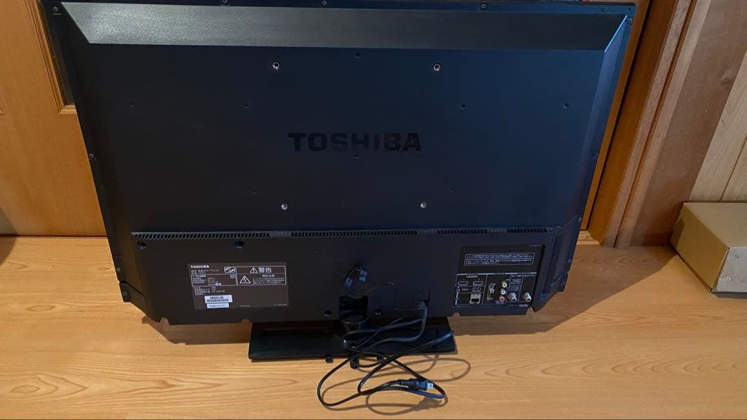 TOSHIBA REGZA 32型液晶テレビ