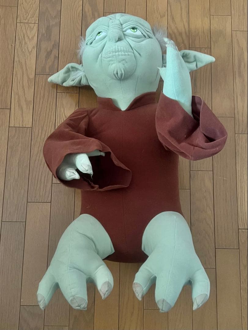 スターウォーズ ヨーダ 等身大ぬいぐるみ