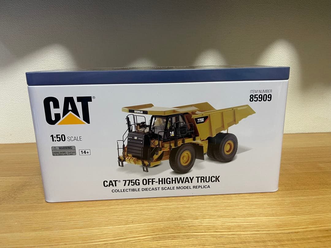 キャタピラー　CAT 775 OFF-HIGHWAY TRUCK