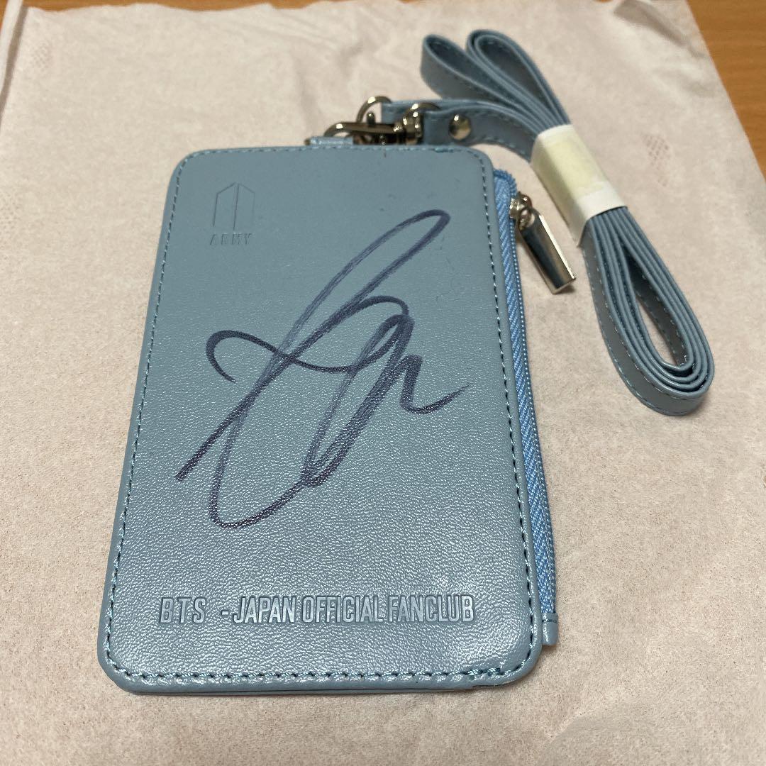 BTS 継続記念品 Vのサイン入りパスケース