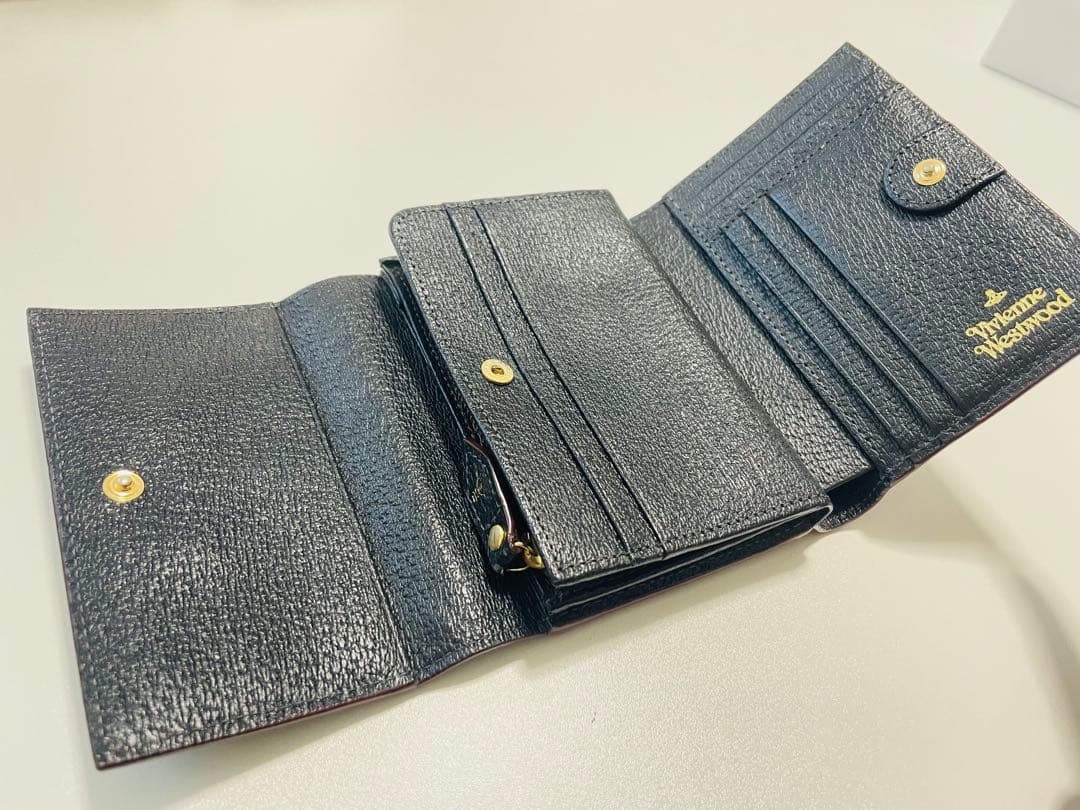 Vivienne Westwood ブラック 二つ折り財布 箱あり
