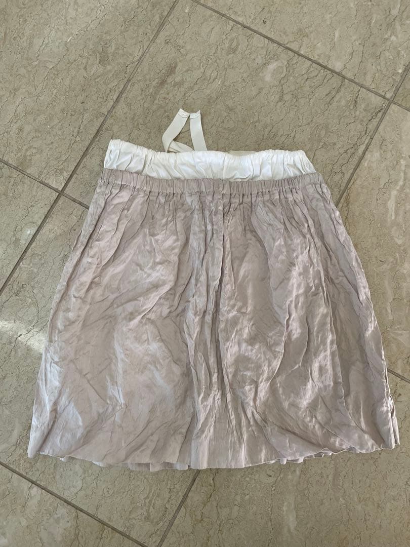 PRADA フレアスカート サイズ38 薄いベージュ