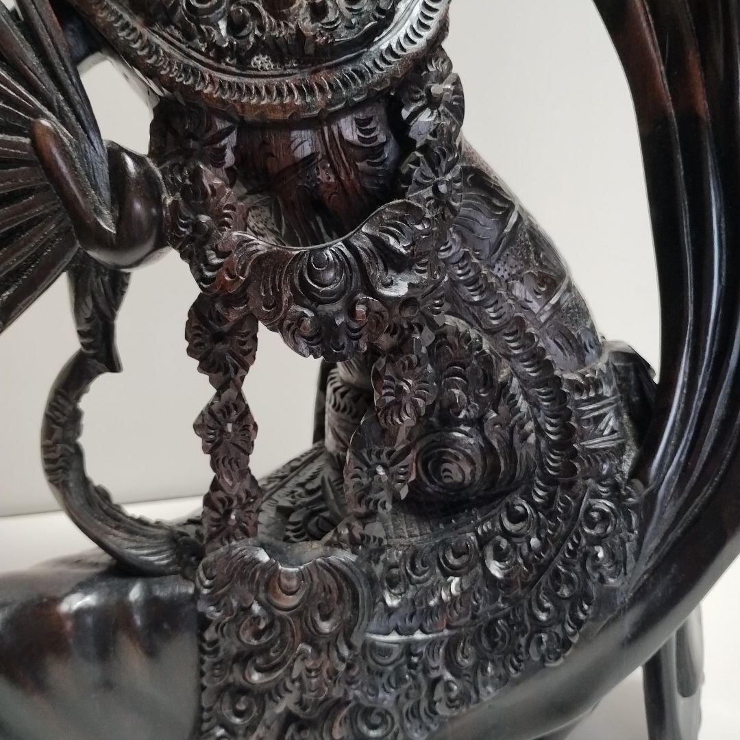 バリ島の伝統工芸　黒檀バリ人形