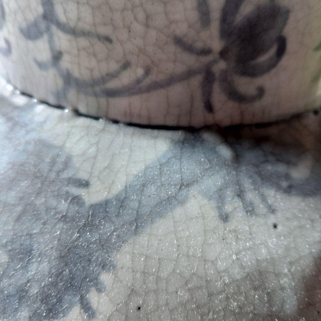 李朝　松竹文染付白磁花瓶　高さ45cm