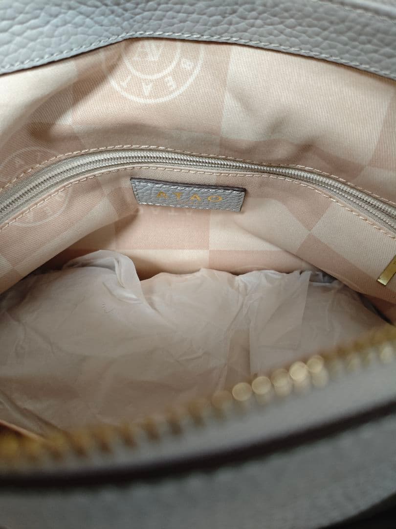 ATAO グレー レザー ショルダーバッグ