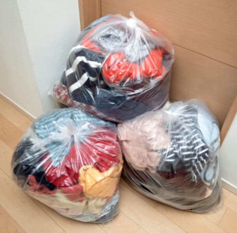 洋服不用品（真人）