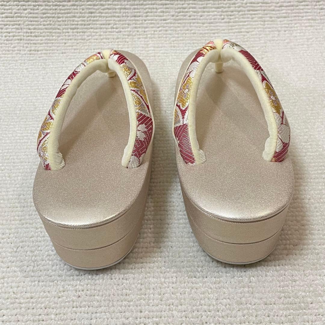 帯地の豪華な振袖用 バック 草履 セット（ふっくら鼻緒で痛くなりにくい♪）