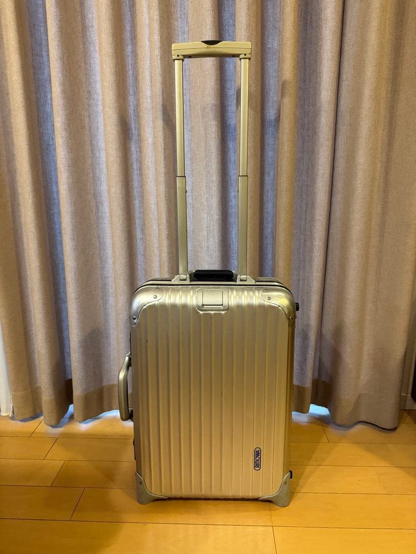 廃番・希少モデル　RIMOWA リモワ　シルバーインテグラル　 35L