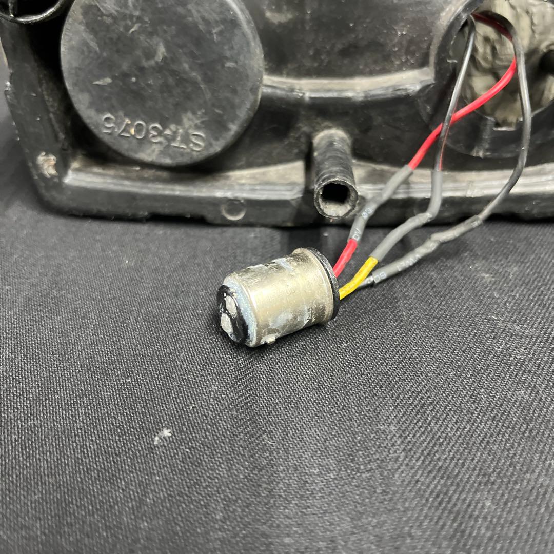 XJR400 4HM クリアテール LED 一部欠け有り